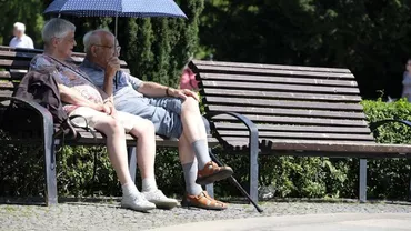 Se modifică DRASTIC vârsta de PENSIONARE în România: Cum poți ieși mai repede la pensie la termen sau anticipat...