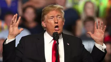 SOLUŢIA lui Trump pentru criza migraţiei din EUROPA: Construirea unui zid în DEŞERTUL SAHARA: ‘Nu poate fi mai mare decât granița noastră cu Mexicul’