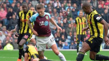 Burney, ţinta ironiilor în Anglia din cauza unor români: Cum a ajuns să fie umilită echipa din Premier League (FOTO)