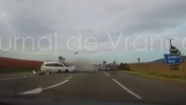ACCIDENTUL care a șocat România, filmat de la bordul unei mașini! BILANȚ de ultim moment (VIDEO)