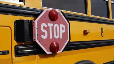 50 Shades of... RATP! Francez condamnat la PUŞCĂRIE după ce a plesnit peste fund o tânără, în autobuz