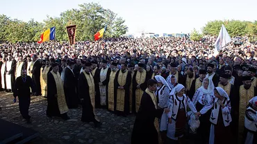 ARMATA BOR. Cum este organizată Biserica Ortodoxă Română: Zeci de ierarhi, mii de preoți și de unități bisericești, cimitire întinse pe o suprafață de milioane de metri pătrați (VEZI DOCUMENTUL INTEGRAL)
