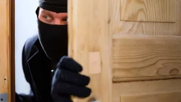 O facultate din Timișoara a fost jefuită. Hoții au furat banii din taxele studenților