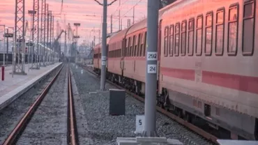 Tragedie în Focșani! Un tânăr A MURIT electrocutat după ce s-a urcat pe un vagon de tren pentru a-și face un SELFIE!