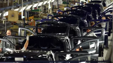 LOVITURĂ pentru șoferi! GIGANTUL AUTO își încetează producția! Fabricile se închid! Detalii de ultim moment