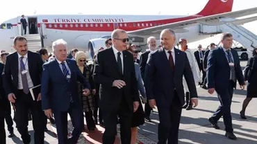 ERDOGAN a ajuns în Republica Moldova în plin SCANDAL! Vizita însoțită de PROTESTE (GALERIE FOTO)