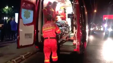 București: O mașină a căzut în râul Dâmbovița. Echipajele de salvare intervin (VIDEO)