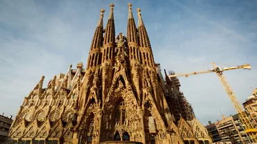 Incredibil! Sagrada Familia NU are autorizație de construcție! Ce au decis autoritățile de la Barcelona