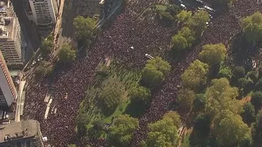 PROTEST MASIV la Londra! Peste 500.000 de britanici anti-Brexit cer un nou referendum (VIDEO)