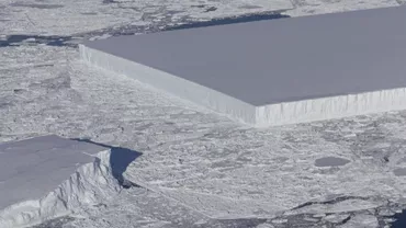 NASA a făcut ANUNȚUL: Misterul aisbergului care pare tăiat în formă de dreptunghi, lămurit