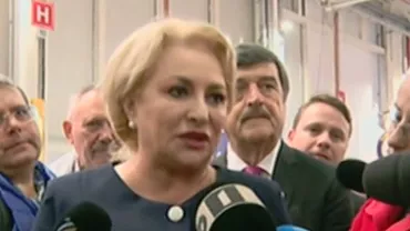 Dăncilă, despre ieșirea nervoasă a lui Dragnea: Fiecare om are probleme, adică sunt lucruri care îl enervează. Și oamenii politici sunt tot oameni! (VIDEO)