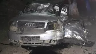 Olt: Un băiat de 18 ani fără permis s-a urcat la volan şi i-a băgat în spital pe toţi pasagerii care l-au însoţit (FOTO)