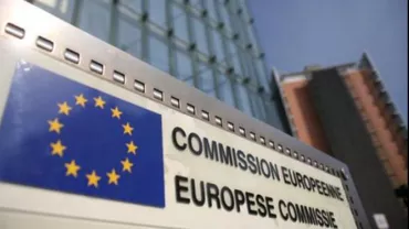 Comisia Europeană: Îngheţarea salariilor ar avea un efect pozitiv asupra bugetului