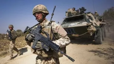 Uniunea Europeană nu trebuie să concureze cu NATO, susţine secretarul general al alianţei