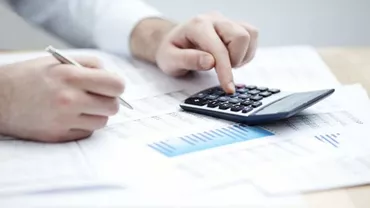 Vârsta de pensionare, schimbată oficial: Doar AICI poţi afla EXACT noua dată la care vei ieşi acum la pensie!