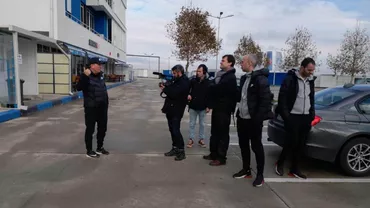 Vizită SURPRIZĂ la Academia lui Gică Hagi. 'Regele' s-a trezit la uşă cu reporterii unuia dintre marile cluburi la care a evoluat (FOTO, VIDEO)