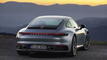 Noul Porsche 911 a fost lansat la Los Angeles! Vezi ce detalii tehnice are și cât costă BIJUTERIA pentru pasionații de mașini din România (FOTO)