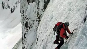 Au fost DESCOPERIŢI după 30 de ani! Trupurile a doi alpinişti daţi dispăruţi au fost GĂSITE. Este INCREDIBIL ce avea unul dintre ei în buzunar