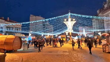 TÂRGUL DE CRĂCIUN închis înainte de sărbători: 'Era scump, periculos și prost'