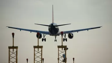 Aeroportul Internaţional din Timişoara a fost ÎNCHIS din cauza zăpezii (VIDEO)