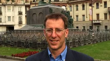 Gest revoltător făcut de un primar italian: A aruncat la gunoi hainele și păturile unui român fără adăpost! Totuși, locuitorii și poliția au reacționat FORMIDABIL