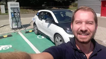 INCREDIBIL ce s-a ales de el! Mihai Sturzu, fostul membru al trupei Hi-Q, s-a lăsat de muzică şi de politică şi s-a apucat de... Nu o să-ţi vină să crezi câţi bani câştigă (FOTO)