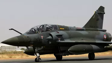 Un avion de vânătoare francez vechi de aproape 40 de ani S-A PRĂBUȘIT