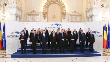 Ce cadou au primit comisarii europeni de la Viorica Dăncilă: La evenimentele de vineri au apărut... (FOTO)