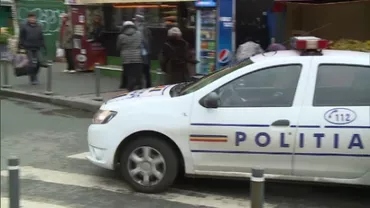 INCREDIBIL! Şofer oprit de poliţişti cu 15 FOCURI de armă. O maşină a brigăzii rutiere, AVARIATĂ