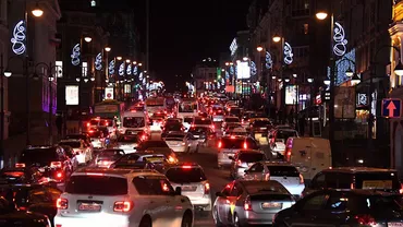 Schimbare totală a codului rutier: Oricine poate încasa începând de azi o amendă uriaşă!