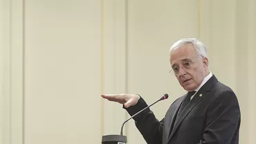 Isărescu, nou atac la Vâlcov: Personajul a împânzit televiziunile, că mi-a arătat o hartă că toată România era numai autostrăzi. Și noi ne chinuim să facem Comarnic – Brașov...