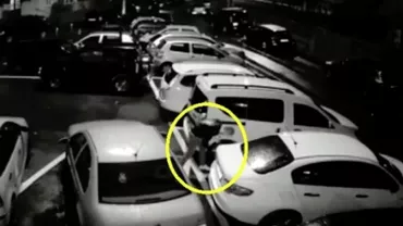 VIRAL: Să găsim MANIACUL care taie CAUCIUCURI în parcare! Îl recunoşti? Sună la 112! (VIDEO)