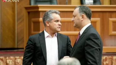 Reuters: Alegerile parlamentare din Republica Moldova vor întări clijavul dintre Est și Vest. Politicienii din prim-plan se bucură de această situație