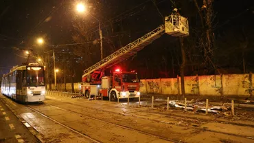 ISU - BILANŢUL GROAZEI: Vântul a făcut prăpăd în toată ţara (VIDEO, FOTO)