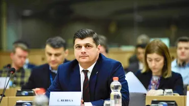 Pro România Prahova a dat startul strângerii de semnături pentru europarlamentare! Rebega: Oamenii au găsit aici profesionalism, transparență și recunoașterea valorilor