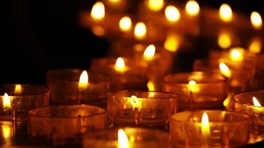 TRAGEDIE în Botoșani! Un muncitor a fost sfârtecat de utilajul pentru depănușat porumbul