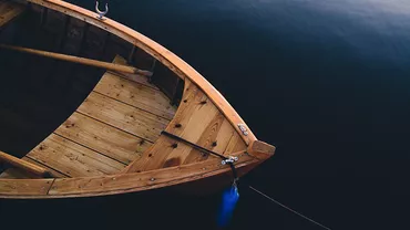 Poliția de Frontieră ar fi DESCHIS FOCUL asupra unei nave turcești, în apropiere de România. Mai mulți oameni au fost RĂNIȚI