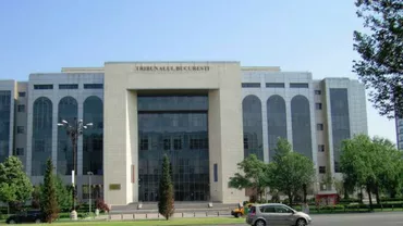 Protest la Tribunalul București împotriva OUG 7: Judecătorii nu vor mai intra în sălile de judecată decât pentru urgențe