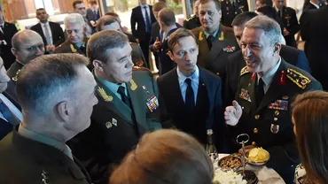 Cei mai importanți lideri militari din SUA și Rusia se întâlnesc în Europa pentru a discuta despre situația din regiune