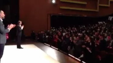 Marius Manole, pledoarie pentru Justiție pe scena teatrului din Cluj-Napoca. Reacția publicului (VIDEO)
