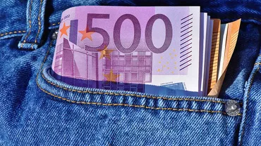 Trei românce au FURAT 300.000 de euro de la o bătrână din Italia. Femeile erau angajate să o îngrijească