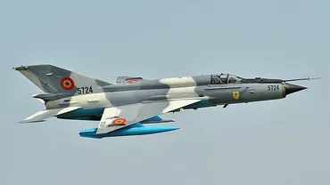 Fost şef al armatei: România este NEVOITĂ să folosească TOT avioane MiG-21 vechi de aproximativ 40 de ani