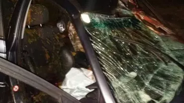 Accident cu CINCI VICTIME în Timiș: O CĂRUȚĂ și o mașină s-au LOVIT frontal