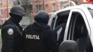 Sute de percheziţii la persoane suspectate de evaziune fiscală de milioane de dolari (VIDEO)