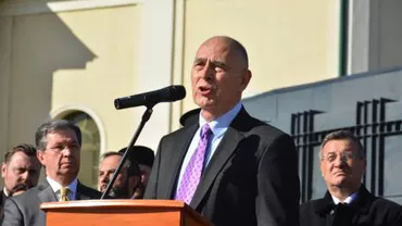 Baptiştii îl AMENINŢĂ pe Klaus Iohannis cu BOICOTAREA referendumului pe justiţie, deşi ADMIT că cel pentru redefinirea familiei nu a trecut din cauza lui Dragnea