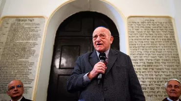 Una din cele mai mari case de licitații scoate la vânzare manualul legionarului cu portretul Căpitanului. Aurel Vainer: Este un delict antisemit. Vom face plângere pentru încălcarea legii