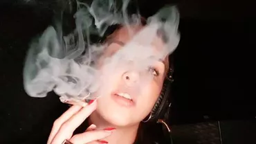 ȘOC în lumea muzicii! O celebră cântăreață este ANCHETATĂ de poliție, după o postare pe Instastory