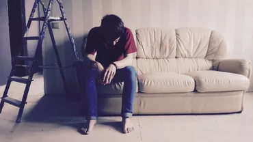 Ce se întâmplă în corpul tău dacă nu dormi DELOC! Modificări oră cu oră
