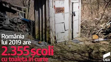 USR a folosit o imagine din Lituania pentru a ilustra școlile cu ''toaleta în curte'' din România (FOTO)