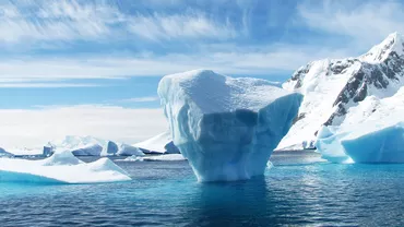 DEZASTRU ECOLOGIC în Antarctica! Omenirea, în pericol! O furtună fără precedent a distrus tot în calea ei